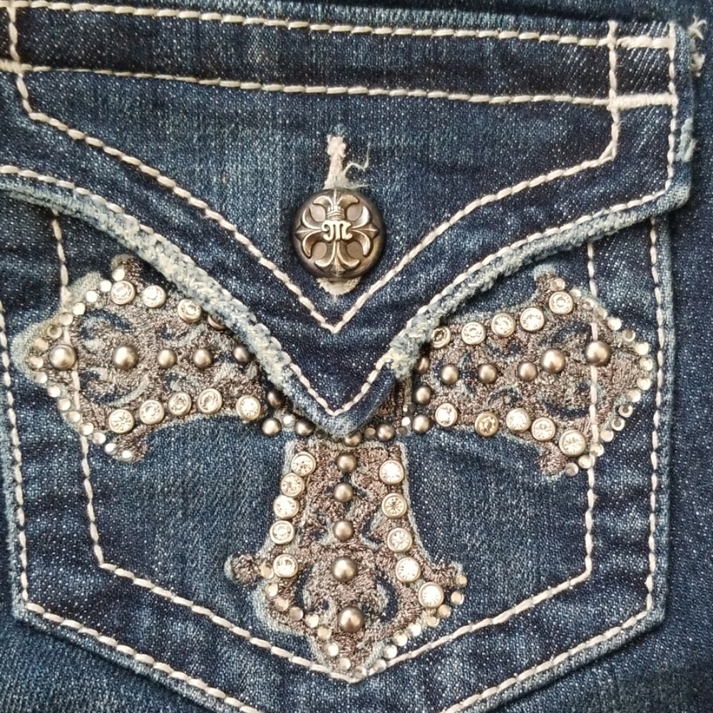 Miss Me Blue Wash Bling Pocket Skinny Jean - Picture 7 of 8